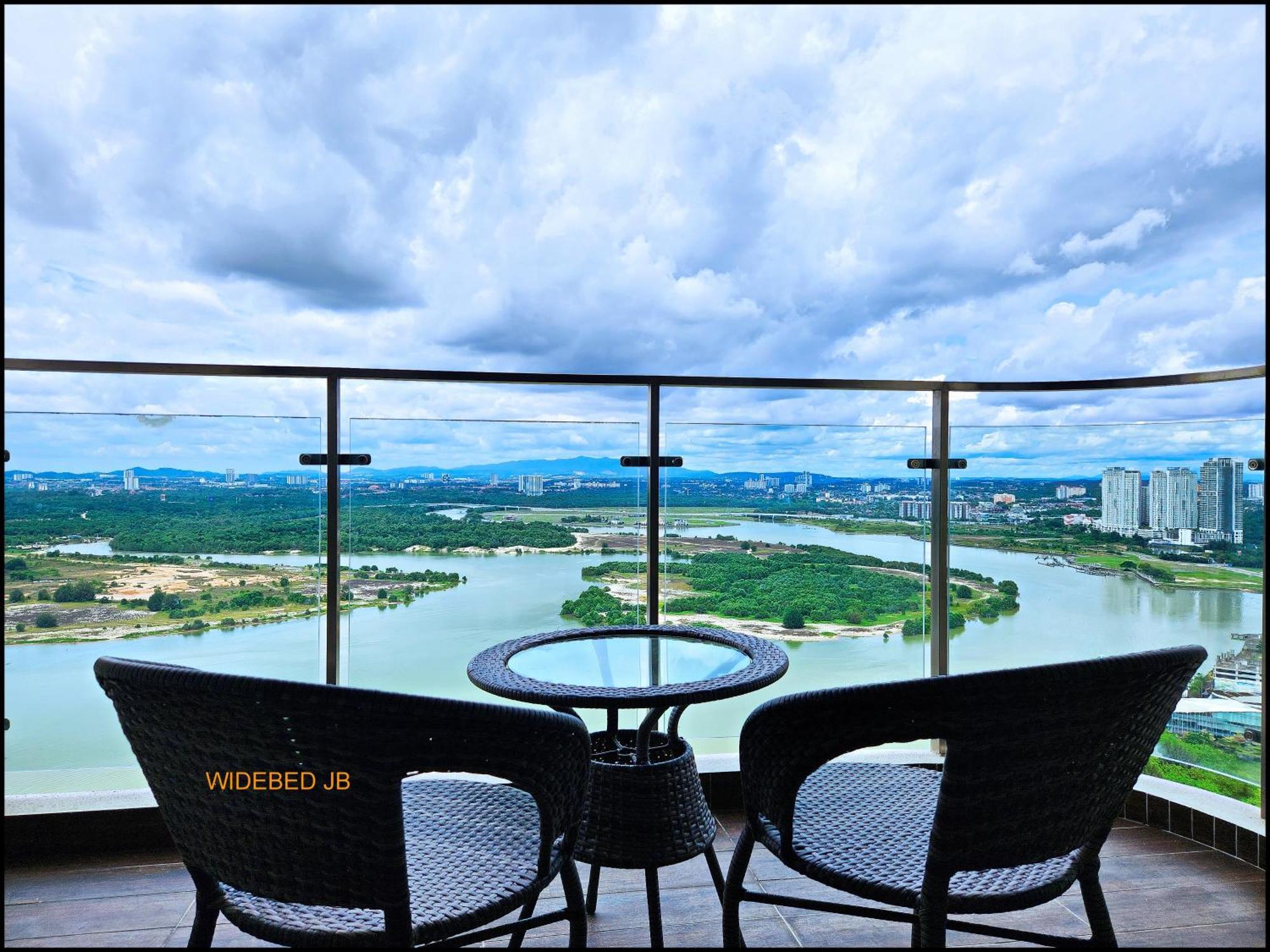 ホテル Country Garden Danga Bay By Widebed Jb ジョホールバル エクステリア 写真